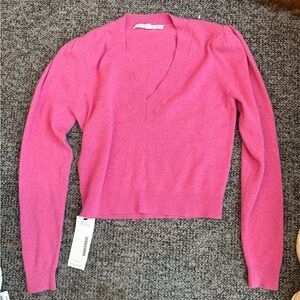 Veronica Beard deep v 100% cashmere pink sweater